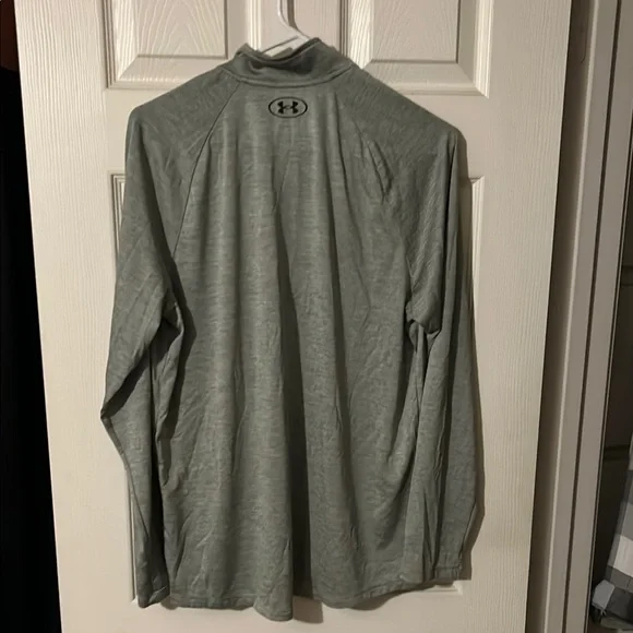 Men’s Tech 2.0 Under Armour Gray Quarter-Zip Pullover - Picture 2 of 4